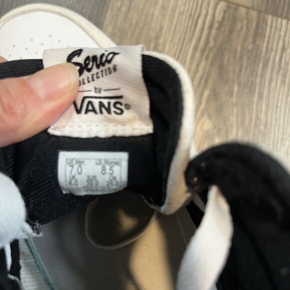 Vans Lowland High Top Sneakers Shoes Mens 7 Classic Streetwear Minimalist Skate